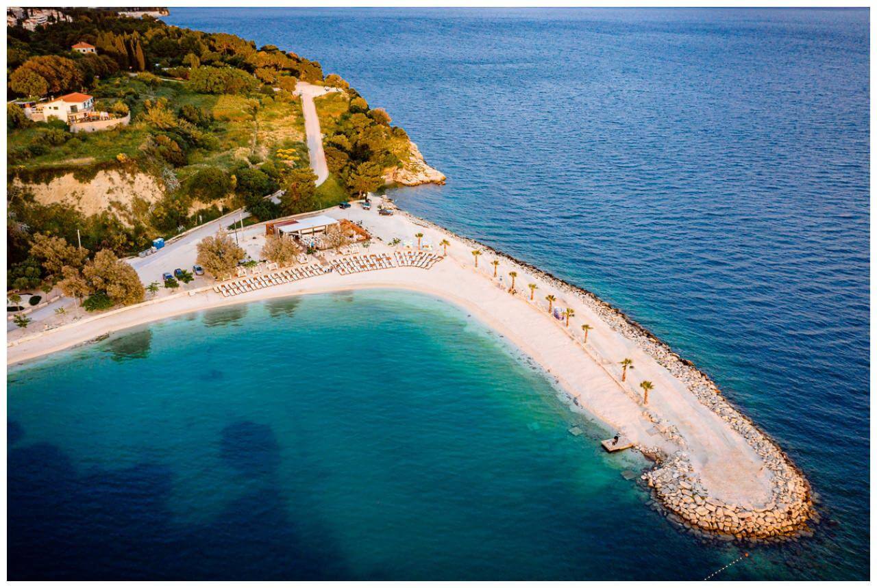 Halbinsel im kroatischen Meer