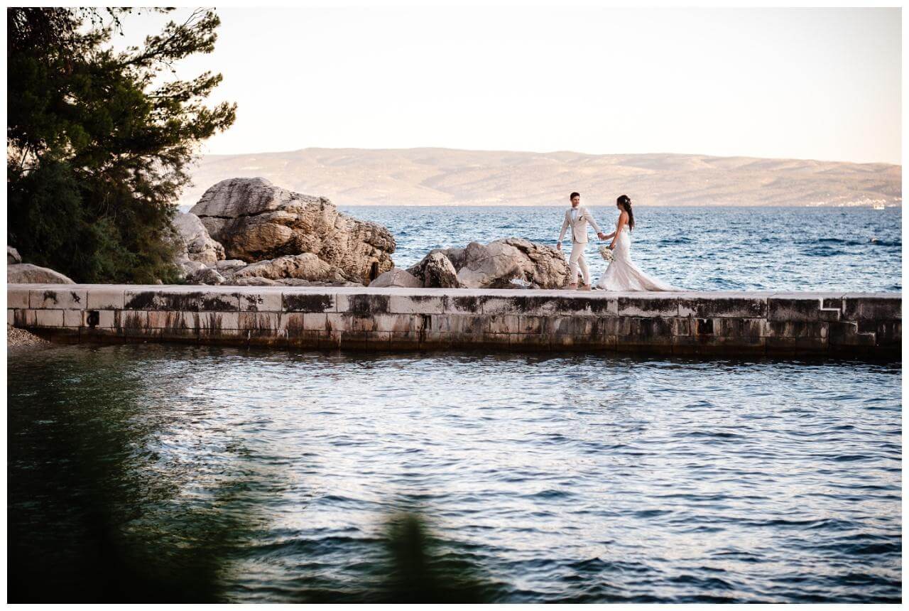Hochzeit in einer alten Villa in Kroatien am Meer