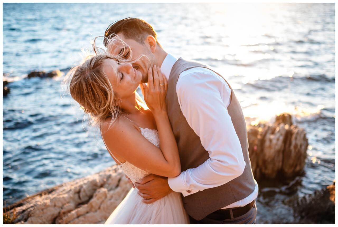 Brautpaar in Kroatien am Strand