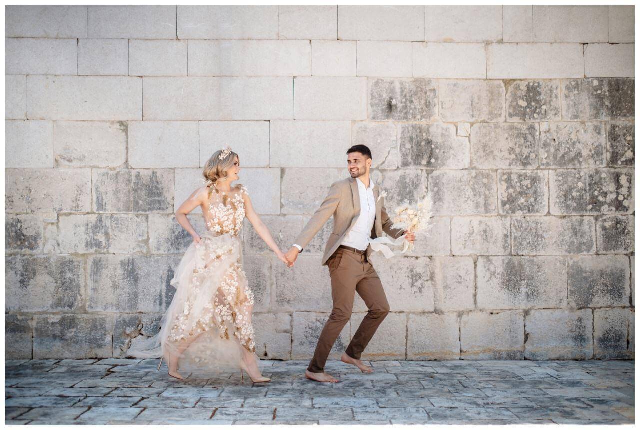 Natürliche Hochzeit in Kroatien Paarshooting Braut und Bräutigam Wedding Kroatien, wedding in croatia,hochzeitsplanerin kroatien, hochzeit in kroatien