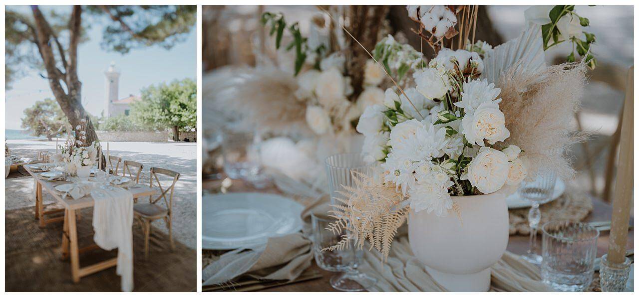 Boho Tischdekoration in beige weiß bei einer Hochzeit am Strand in Kroatien