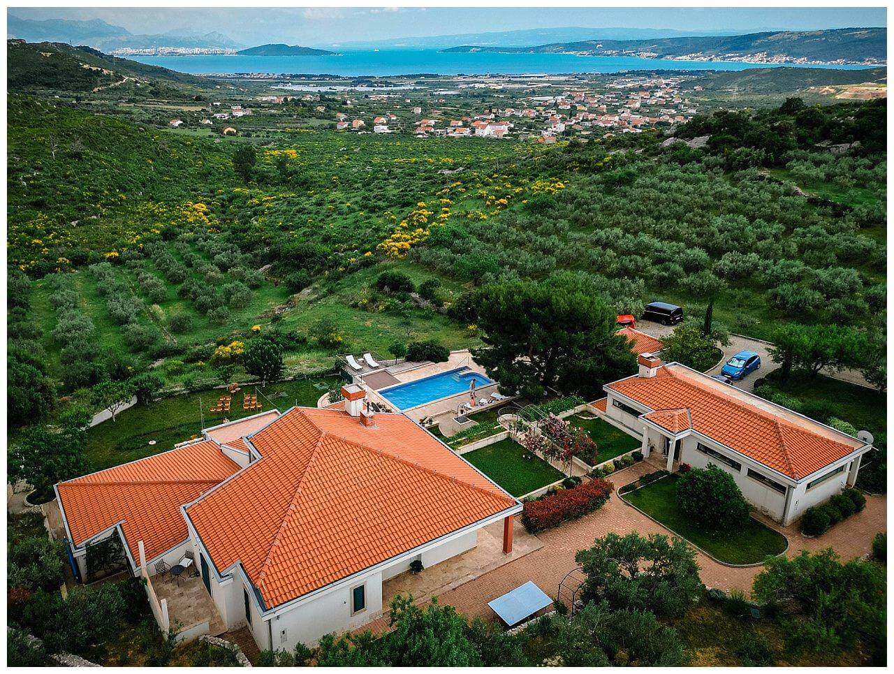 Private Villa in der Natur mit Pool bei einer Hochzeit in Istrien Kroatien