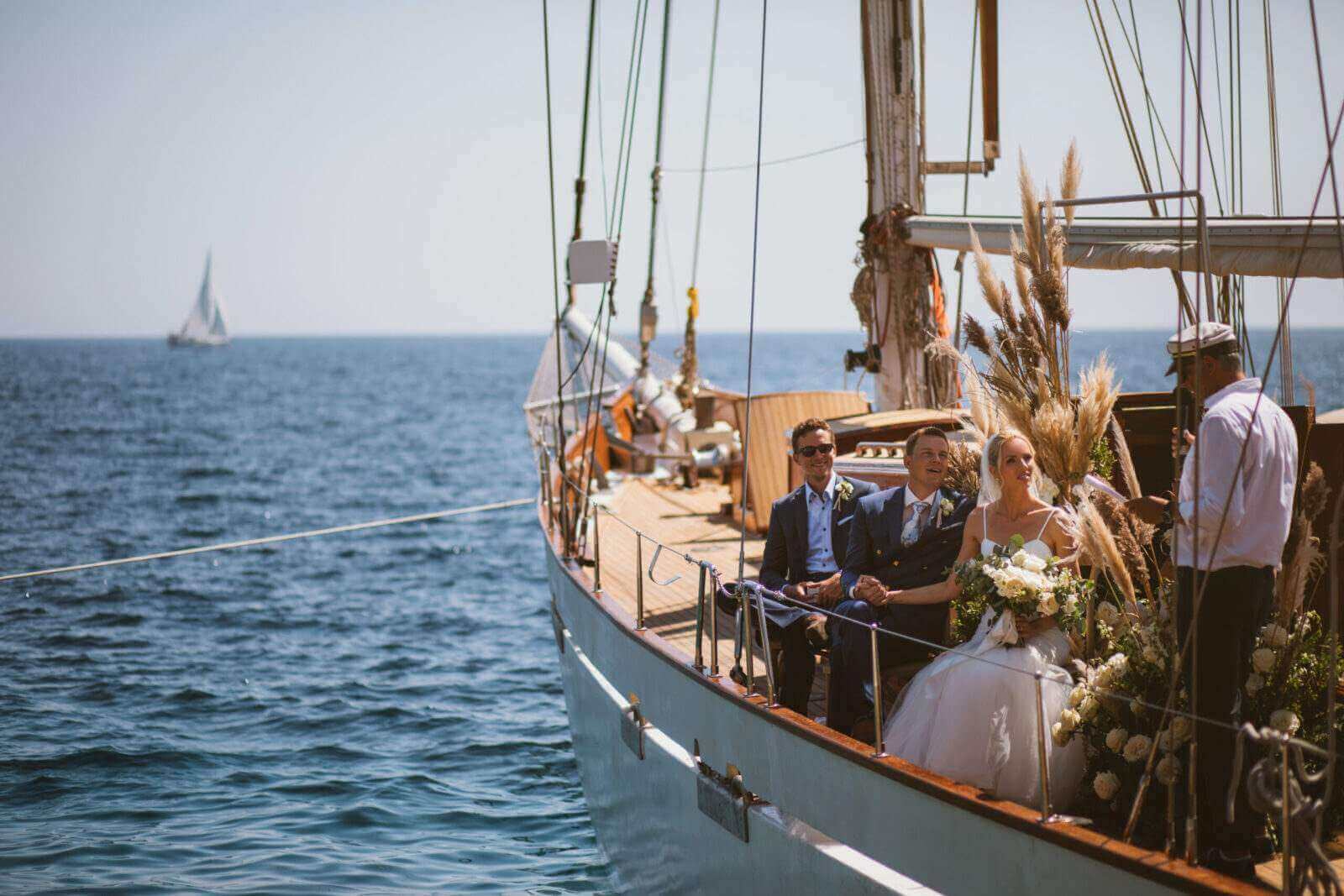 Trauung Brautpaar auf Segelschiff in Kroatien